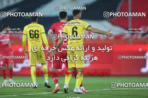 1795460, Tehran, Iran, لیگ برتر فوتبال ایران، Persian Gulf Cup، Week 15، First Leg، Persepolis 1 v 0 Fajr-e Sepasi Shiraz on 2022/01/13 at Azadi Stadium