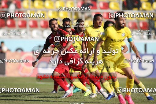 1807591, Tehran, Iran, Iran Football Pro League، Persian Gulf Cup، 2018-19 Season، Second Leg، Week 16، Pars Jonoubi Jam ۰ v ۱ Persepolis on 2019/12/19 at Takhti Stadium