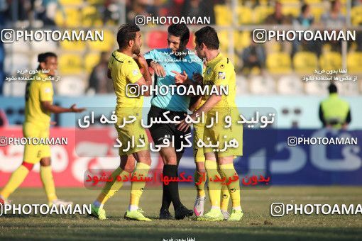 1807613, Tehran, Iran, Iran Football Pro League، Persian Gulf Cup، 2018-19 Season، Second Leg، Week 16، Pars Jonoubi Jam ۰ v ۱ Persepolis on 2019/12/19 at Takhti Stadium