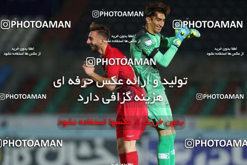 1809225, Tehran, Iran, Iran Football Pro League، Persian Gulf Cup، 2018-19 Season، Second Leg، Week 22، Paykan ۱ v 3 Persepolis on 2020/06/28 at Shahr-e Qods Stadium