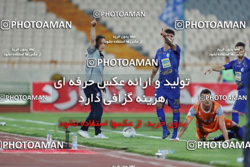 1809383, Tehran, , Iran Football Pro League، Persian Gulf Cup، 2018-19 Season، Second Leg، Week 22، Esteghlal ۱ v ۱ Saipa on 2020/06/29 at Azadi Stadium