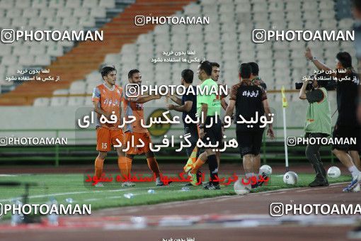 1809530, Tehran, , Iran Football Pro League، Persian Gulf Cup، 2018-19 Season، Second Leg، Week 22، Esteghlal ۱ v ۱ Saipa on 2020/06/29 at Azadi Stadium