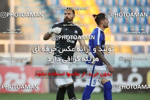 1821676, Sirjan, , Iran Football Pro League، Persian Gulf Cup، 2018-19 Season، Second Leg، Week 21، Gol Gohar Sirjan ۱ v ۰ Esteghlal on 2020/02/27 at ورزشگاه امام علی سیرجان