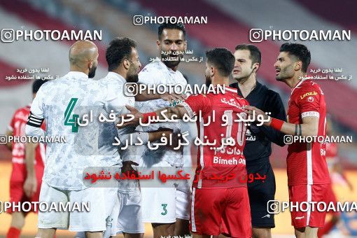 1829562, Tehran, Iran, لیگ برتر فوتبال ایران، Persian Gulf Cup، Week 18، Second Leg، Persepolis 2 v 0 Aluminium Arak on 2022/02/18 at Azadi Stadium