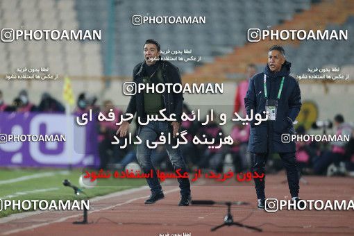 1836315, Tehran, Iran, Iran Pro League، Persian Gulf Cup، 2021-2022 season، Second Leg، Week 16، Persepolis ۱ v ۰ Foulad Khouzestan on 2022/01/22 at Azadi Stadium