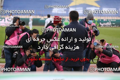 1848025, Tehran, , Iran Pro League، Persian Gulf Cup، 2021-2022 season، Second Leg، Week 21، Esteghlal 2 v ۱ Gol Gohar Sirjan on 2022/03/06 at Azadi Stadium