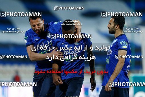 1847077, Tehran, , Iran Pro League، Persian Gulf Cup، 2021-2022 season، Second Leg، Week 21، Esteghlal 2 v ۱ Gol Gohar Sirjan on 2022/03/06 at Azadi Stadium