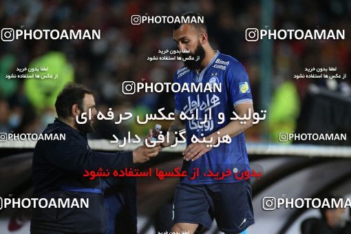 1859753, Tehran, Iran, لیگ برتر فوتبال ایران، Persian Gulf Cup، Week 23، Second Leg، Persepolis 1 v 1 Esteghlal on 2022/03/17 at Azadi Stadium