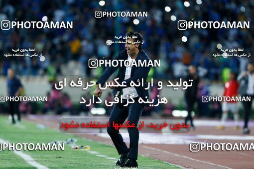 1875149, Tehran, , Iran Pro League، Persian Gulf Cup، 2021-2022 season، Second Leg، Week 26، Esteghlal ۱ v ۰ Padideh Mashhad on 2022/05/09 at Azadi Stadium