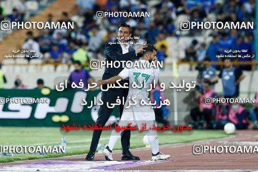 1883905, Tehran, Iran, Iran Pro League، Persian Gulf Cup، 2021-2022 season، Second Leg، Week 28، Esteghlal ۰ v ۰ Aluminium Arak on 2022/05/19 at Azadi Stadium