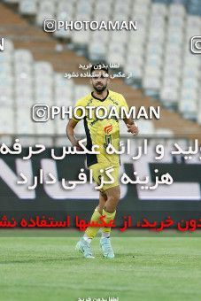 1890307, Tehran, Iran, لیگ برتر فوتبال ایران، Persian Gulf Cup، Week 30، Turning Play، Fajr-e Sepasi Shiraz 0 v 1 Persepolis on 2022/06/02 at Azadi Stadium