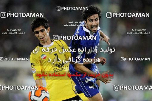 632518, Tehran, [*parameter:4*], Iran Pro League، Persian Gulf Cup، 2013-14 season، First Leg، Week 2، Esteghlal ۱ v 2 Sepahan on 2013/08/01 at Azadi Stadium