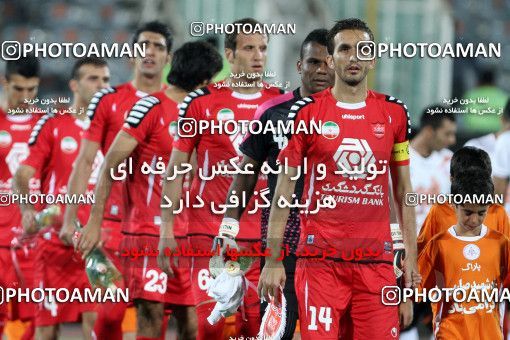 633482, Tehran, [*parameter:4*], Iran Pro League، Persian Gulf Cup، 2013-14 season، First Leg، Week 3، Persepolis 2 v ۰ Mes Kerman on 2013/08/07 at Azadi Stadium