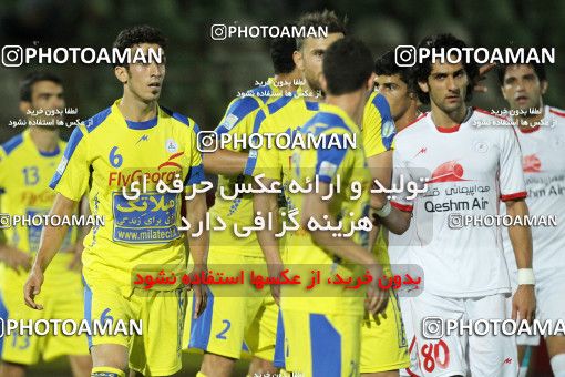 636758, Tehran, [*parameter:4*], Iran Pro League، Persian Gulf Cup، 2013-14 season، First Leg، Week 4، Naft Tehran 2 v ۱ Rah Ahan on 2013/08/11 at Shahid Dastgerdi Stadium