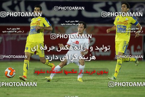 636783, Tehran, [*parameter:4*], Iran Pro League، Persian Gulf Cup، 2013-14 season، First Leg، Week 4، Naft Tehran 2 v ۱ Rah Ahan on 2013/08/11 at Shahid Dastgerdi Stadium