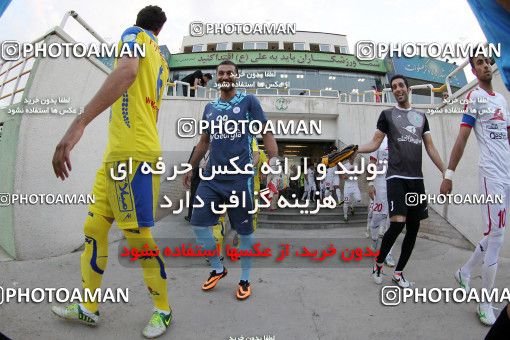 636782, Tehran, [*parameter:4*], Iran Pro League، Persian Gulf Cup، 2013-14 season، First Leg، Week 4، Naft Tehran 2 v ۱ Rah Ahan on 2013/08/11 at Shahid Dastgerdi Stadium