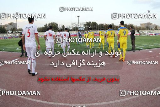 636787, Tehran, [*parameter:4*], Iran Pro League، Persian Gulf Cup، 2013-14 season، First Leg، Week 4، Naft Tehran 2 v ۱ Rah Ahan on 2013/08/11 at Shahid Dastgerdi Stadium