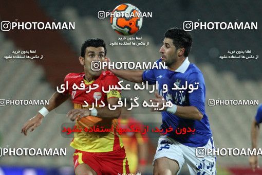 686734, Tehran, [*parameter:4*], Iran Pro League، Persian Gulf Cup، 2013-14 season، First Leg، Week 14، Esteghlal 2 v ۰ Foulad Khouzestan on 2013/10/25 at Azadi Stadium