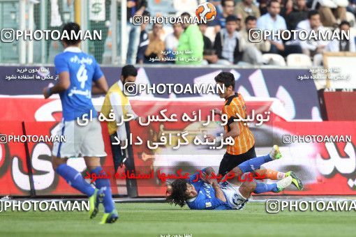 637757, Tehran, [*parameter:4*], Iran Pro League، Persian Gulf Cup، 2013-14 season، First Leg، Week 10، Esteghlal ۱ v ۱ Mes Kerman on 2013/10/29 at Azadi Stadium