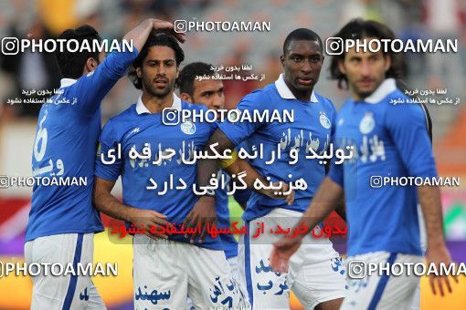 637988, Tehran, [*parameter:4*], Iran Pro League، Persian Gulf Cup، 2013-14 season، First Leg، Week 10، Esteghlal ۱ v ۱ Mes Kerman on 2013/10/29 at Azadi Stadium