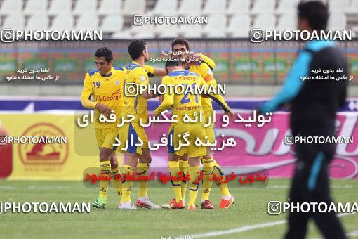 638623, Tehran, [*parameter:4*], Iran Pro League، Persian Gulf Cup، 2013-14 season، First Leg، Week 15، Naft Tehran 2 v 2 Sepahan on 2013/11/03 at Shahid Dastgerdi Stadium