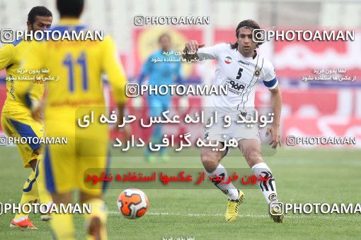 638501, Tehran, [*parameter:4*], Iran Pro League، Persian Gulf Cup، 2013-14 season، First Leg، Week 15، Naft Tehran 2 v 2 Sepahan on 2013/11/03 at Shahid Dastgerdi Stadium