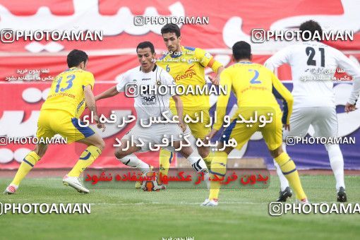 638606, Tehran, [*parameter:4*], Iran Pro League، Persian Gulf Cup، 2013-14 season، First Leg، Week 15، Naft Tehran 2 v 2 Sepahan on 2013/11/03 at Shahid Dastgerdi Stadium