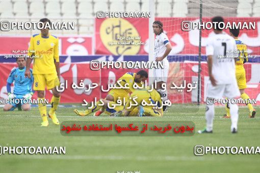 638408, Tehran, [*parameter:4*], Iran Pro League، Persian Gulf Cup، 2013-14 season، First Leg، Week 15، Naft Tehran 2 v 2 Sepahan on 2013/11/03 at Shahid Dastgerdi Stadium