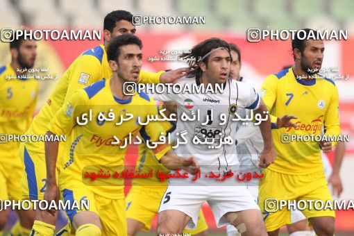 638632, Tehran, [*parameter:4*], Iran Pro League، Persian Gulf Cup، 2013-14 season، First Leg، Week 15، Naft Tehran 2 v 2 Sepahan on 2013/11/03 at Shahid Dastgerdi Stadium