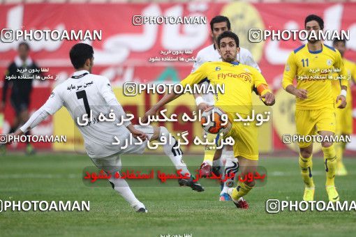 638414, Tehran, [*parameter:4*], Iran Pro League، Persian Gulf Cup، 2013-14 season، First Leg، Week 15، Naft Tehran 2 v 2 Sepahan on 2013/11/03 at Shahid Dastgerdi Stadium