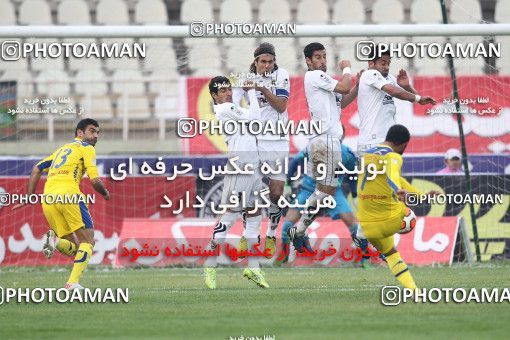 638467, Tehran, [*parameter:4*], Iran Pro League، Persian Gulf Cup، 2013-14 season، First Leg، Week 15، Naft Tehran 2 v 2 Sepahan on 2013/11/03 at Shahid Dastgerdi Stadium