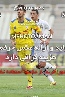 687404, Tehran, [*parameter:4*], Iran Pro League، Persian Gulf Cup، 2013-14 season، First Leg، Week 15، Naft Tehran 2 v 2 Sepahan on 2013/11/03 at Shahid Dastgerdi Stadium