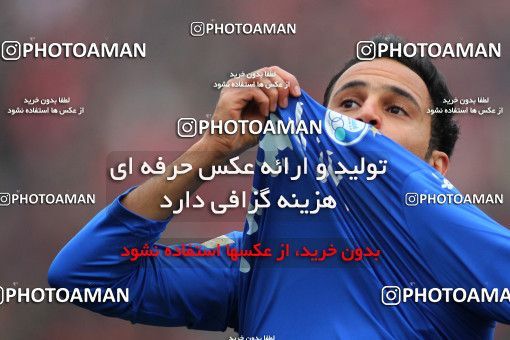 643864, Tabriz, [*parameter:4*], Iran Pro League، Persian Gulf Cup، 2013-14 season، First Leg، Week 15، Tractor S.C. ۱ v ۱ Esteghlal on 2013/11/08 at Yadegar-e Emam Stadium