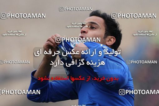 648230, Tabriz, [*parameter:4*], Iran Pro League، Persian Gulf Cup، 2013-14 season، First Leg، Week 15، Tractor S.C. ۱ v ۱ Esteghlal on 2013/11/08 at Yadegar-e Emam Stadium