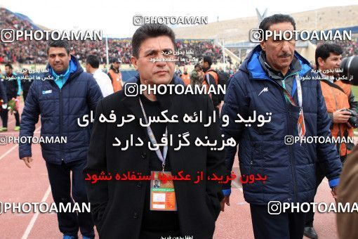 648249, Tabriz, [*parameter:4*], Iran Pro League، Persian Gulf Cup، 2013-14 season، First Leg، Week 15، Tractor S.C. ۱ v ۱ Esteghlal on 2013/11/08 at Yadegar-e Emam Stadium