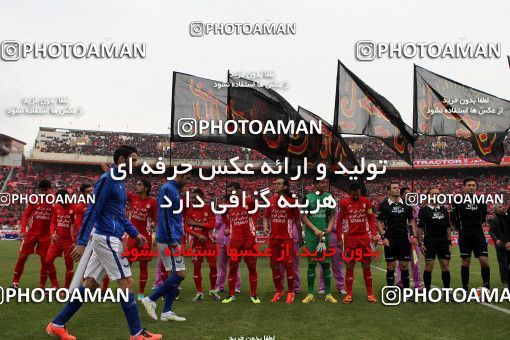 648381, Tabriz, [*parameter:4*], Iran Pro League، Persian Gulf Cup، 2013-14 season، First Leg، Week 15، Tractor S.C. ۱ v ۱ Esteghlal on 2013/11/08 at Yadegar-e Emam Stadium