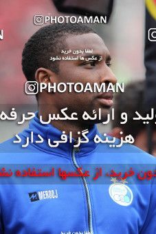 648116, Tabriz, [*parameter:4*], Iran Pro League، Persian Gulf Cup، 2013-14 season، First Leg، Week 15، Tractor S.C. ۱ v ۱ Esteghlal on 2013/11/08 at Yadegar-e Emam Stadium