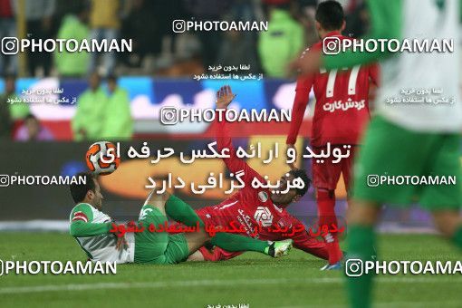 649305, Tehran, [*parameter:4*], Iran Pro League، Persian Gulf Cup، 2013-14 season، Second Leg، Week 17، Persepolis 2 v ۱ Zob Ahan Esfahan on 2013/12/06 at Azadi Stadium