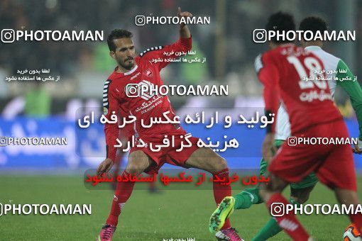 649379, Tehran, [*parameter:4*], لیگ برتر فوتبال ایران، Persian Gulf Cup، Week 17، Second Leg، Persepolis 2 v 1 Zob Ahan Esfahan on 2013/12/06 at Azadi Stadium