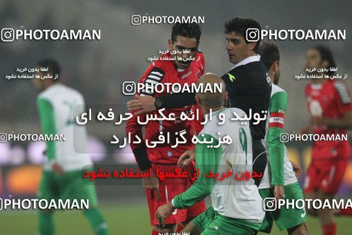 649562, Tehran, [*parameter:4*], Iran Pro League، Persian Gulf Cup، 2013-14 season، Second Leg، Week 17، Persepolis 2 v ۱ Zob Ahan Esfahan on 2013/12/06 at Azadi Stadium