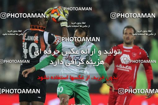 649464, Tehran, [*parameter:4*], Iran Pro League، Persian Gulf Cup، 2013-14 season، Second Leg، Week 17، Persepolis 2 v ۱ Zob Ahan Esfahan on 2013/12/06 at Azadi Stadium