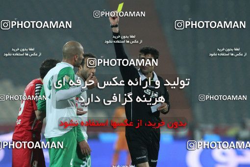 649961, Tehran, [*parameter:4*], Iran Pro League، Persian Gulf Cup، 2013-14 season، Second Leg، Week 17، Persepolis 2 v ۱ Zob Ahan Esfahan on 2013/12/06 at Azadi Stadium