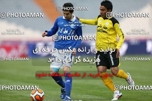 652321, Tehran, [*parameter:4*], لیگ برتر فوتبال ایران، Persian Gulf Cup، Week 18، Second Leg، Esteghlal 1 v 0 Fajr-e Sepasi Shiraz on 2013/12/14 at Azadi Stadium