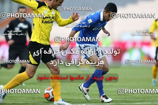 652330, Tehran, [*parameter:4*], Iran Pro League، Persian Gulf Cup، 2013-14 season، Second Leg، Week 18، Esteghlal ۱ v ۰ Fajr-e Sepasi Shiraz on 2013/12/14 at Azadi Stadium