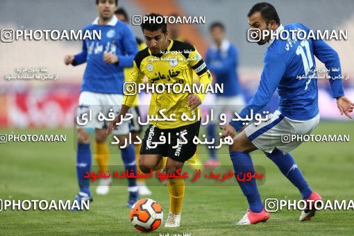 652307, Tehran, [*parameter:4*], Iran Pro League، Persian Gulf Cup، 2013-14 season، Second Leg، Week 18، Esteghlal ۱ v ۰ Fajr-e Sepasi Shiraz on 2013/12/14 at Azadi Stadium