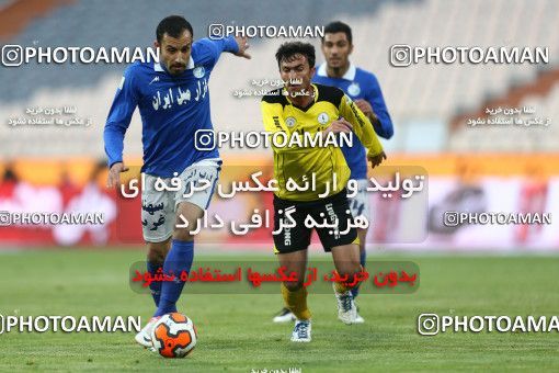 652427, Tehran, [*parameter:4*], Iran Pro League، Persian Gulf Cup، 2013-14 season، Second Leg، Week 18، Esteghlal ۱ v ۰ Fajr-e Sepasi Shiraz on 2013/12/14 at Azadi Stadium