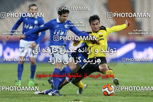 652337, Tehran, [*parameter:4*], Iran Pro League، Persian Gulf Cup، 2013-14 season، Second Leg، Week 18، Esteghlal ۱ v ۰ Fajr-e Sepasi Shiraz on 2013/12/14 at Azadi Stadium