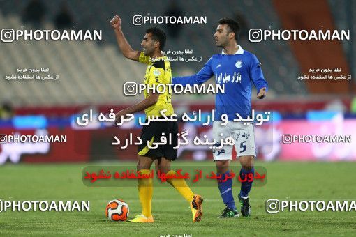 652319, Tehran, [*parameter:4*], Iran Pro League، Persian Gulf Cup، 2013-14 season، Second Leg، Week 18، Esteghlal ۱ v ۰ Fajr-e Sepasi Shiraz on 2013/12/14 at Azadi Stadium