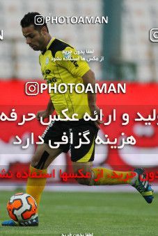 652666, Tehran, [*parameter:4*], لیگ برتر فوتبال ایران، Persian Gulf Cup، Week 18، Second Leg، Esteghlal 1 v 0 Fajr-e Sepasi Shiraz on 2013/12/14 at Azadi Stadium