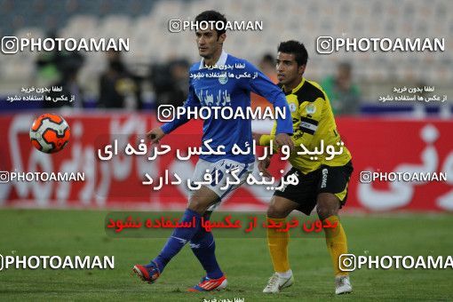 652581, Tehran, [*parameter:4*], Iran Pro League، Persian Gulf Cup، 2013-14 season، Second Leg، Week 18، Esteghlal ۱ v ۰ Fajr-e Sepasi Shiraz on 2013/12/14 at Azadi Stadium